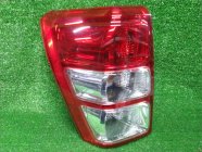 Фонарь задний левый задний SUZUKI ESCUDO TDA4W J24B