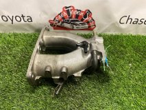 Впускной патрубок Lexus IS300 JCE10 2003 2JZ-GE