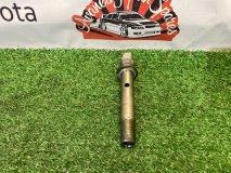 Болт крепления масляного фильтра Toyota Mark 2 JZX100 2000 1JZ-GTE