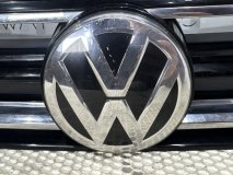 Решетка радиатора Volkswagen Tiguan 2020