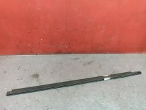 Молдинг стекла двери правый передний Chevrolet Lacetti / J200 / NUBIRA /OPTRA Хэтчбек 2007 1.4 (F14D3 / L14 / L95)