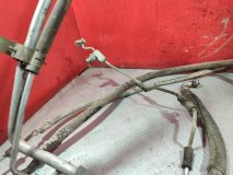 Трубка кондиционера Mitsubishi Pajero III / V7 W джип / suv 2000 3.2 (4M41) Трубка кондиционера Mitsubishi Pajero III / V7 W джип / suv 2000 3.2 (4M41)