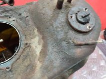 Топливный бак Mitsubishi Pajero III / V7 W джип / suv 2000 3.2 (4M41) Топливный бак Mitsubishi Pajero III / V7 W джип / suv 2000 3.2 (4M41)