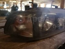Фара правая Mitsubishi Diamante F31A