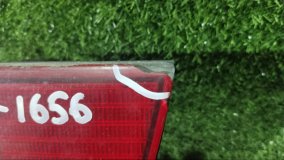 Вставка между стопов правая Mitsubishi Diamante F31A