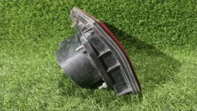 Вставка между стопов правая Mitsubishi Diamante F31A