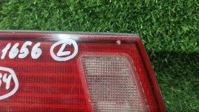 Вставка между стопов левая Mitsubishi Diamante F31A