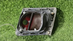 Вставка между стопов левая Mitsubishi Diamante F31A