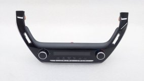 Блок управления климат-контролем Toyota Corolla ZRE210 2021 1ZRFAE