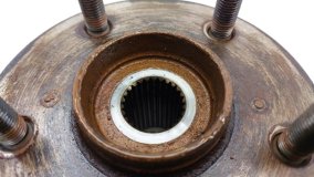 Ступица передняя Toyota Camry 70 2019 2ARFE