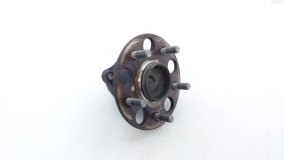 Ступица левая задняя Toyota Camry 70 2019 2ARFE