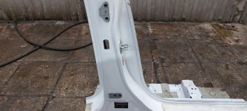 Порог со стойкой правый Geely Coolray SX11 2020 JLH-3G15TD