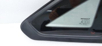 Стекло кузовное глухое правое Renault Arkana JC 2019 H4M