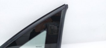 Стекло кузовное глухое правое Renault Arkana JC 2019 H4M