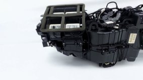 Корпус отопителя передний Cadillac Escalade K2 2016 L86