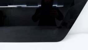 Стекло кузовное глухое правое заднее Cadillac Escalade K2 2016 L86