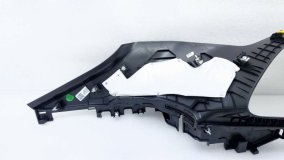 Обшивка багажника правая Zeekr 001 1 2023