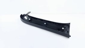 Обшивка двери багажника левая Zeekr 001 1 2023