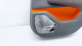 Обшивка двери правая задняя Zeekr 001 1 2023