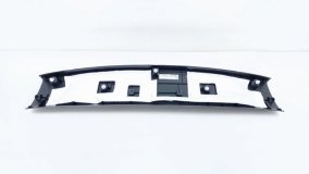 Обшивка двери багажника Zeekr 001 1 2023