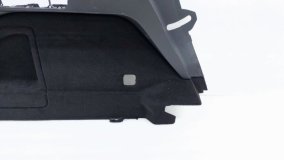 Обшивка багажника левая Zeekr 001 1 2023