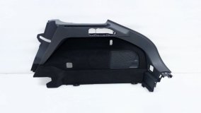 Обшивка багажника правая Zeekr 001 1 2023