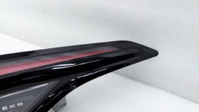 Фонарь правый задний Zeekr 001 1 2023