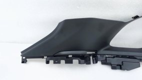 Обшивка багажника левая Zeekr 001 1 2023