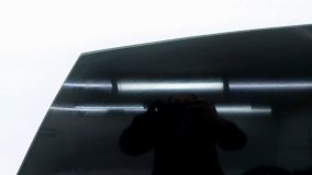 Стекло двери правое заднее Zeekr 001 1 2023