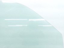 Стекло двери правое переднее Volkswagen Transporter Caravelle T5 2014 CAAC