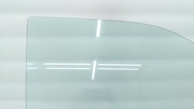 Стекло двери правое переднее Volkswagen Transporter Caravelle T5 2011 CAAC