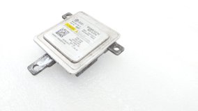 Блок розжига правый Volkswagen Transporter T5 2014 CFCA