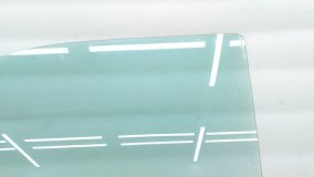 Стекло двери левое переднее Volkswagen Caravelle T6 2018 CAAC