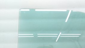 Стекло двери правое переднее Volkswagen Caravelle T6 2018 CAAC