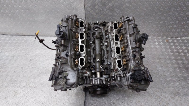 Двигатель Toyota Land Cruiser URJ202 1UR-FE 2019 (б/у)