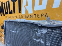 Радиатор основной передний Mercedes-Benz G-Classe W463 2012-