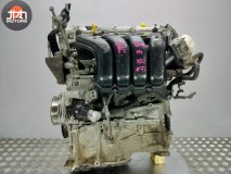 Двигатель Toyota Corolla E180 2ZR-FE 1.8 93 т.км. Двигатель Toyota Corolla E180 2ZR-FE 1.8 93 т.км.