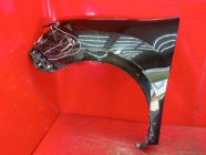 Крыло левое переднее RENAULT Sandero StepWay 2 2014-