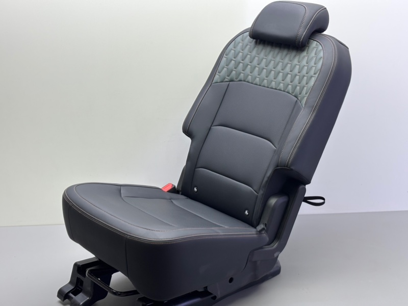 Сиденье Geely Okavango 1.5 2025 (б/у)