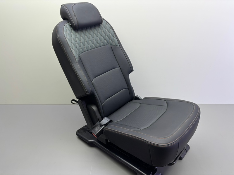 Сиденье Geely Okavango 1.5 2025 (б/у)