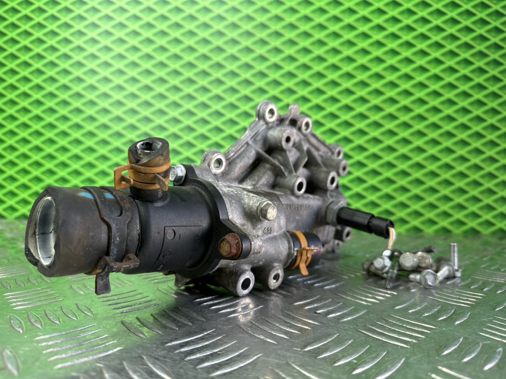 Корпус термостата Renault Clio 2 K4J712 1.4 98 Л.С. (б/у)