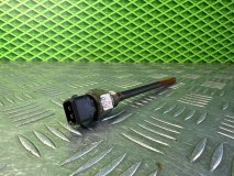 Датчик уровня масла Renault Megane 2 K4J740 1.4 98 л.с. Датчик уровня масла Renault Megane 2 K4J740 1.4 98 л.с.