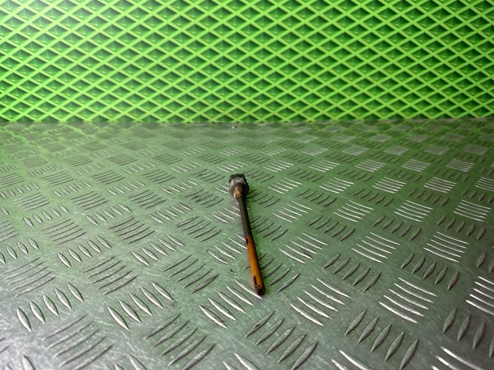 Датчик уровня масла Renault Megane 1 K4J714 1.4 95 Л.С. (б/у)