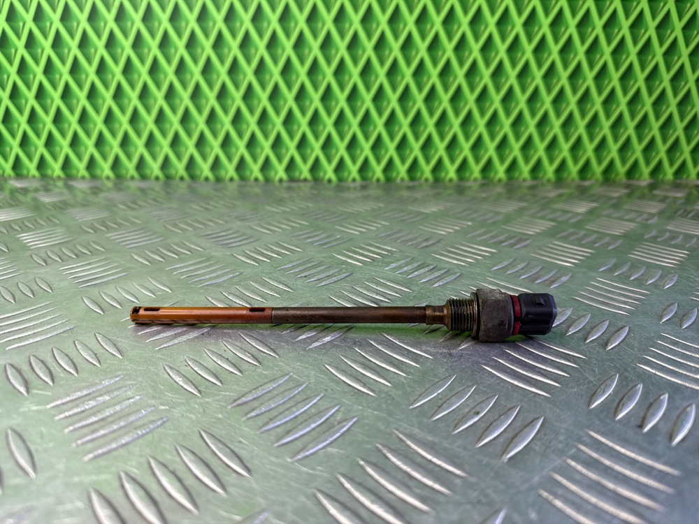 Датчик уровня масла Renault Scenic 1 K4M708 1.6 107 Л.С. (б/у)