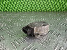 Датчик распредвала Volkswagen Passat B5 ADR 1.8 125 л.с. Датчик распредвала Volkswagen Passat B5 ADR 1.8 125 л.с.