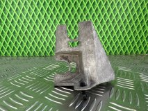 Кронштейн троса МКПП Renault Scenic 2 K4M782 1.6 112 л.с.