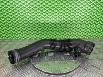 Патрубок воздушного фильтра Audi A3 8P BSE 1.6 102 л.с.