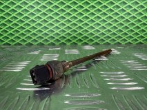 Датчик уровня масла Renault Megane 2 K4M812 1.6 113 л.с. Датчик уровня масла Renault Megane 2 K4M812 1.6 113 л.с.