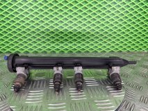 Форсунка топливная Volkswagen Golf 5 BSE 1.6 102 л.с.