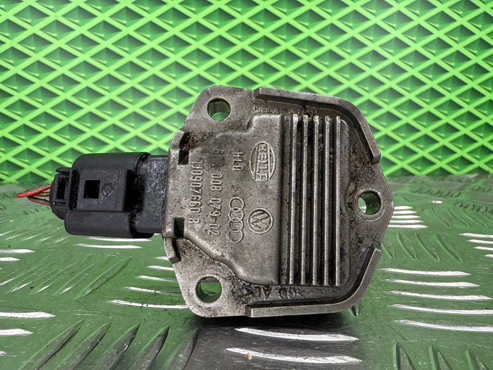 Датчик уровня масла Volkswagen Passat B5+ ALZ 1.6 102 Л.С. (б/у)